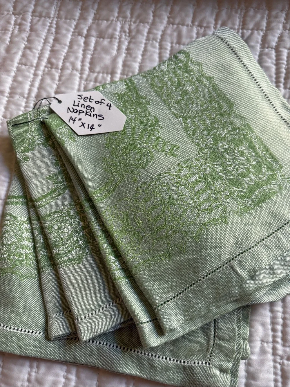 Linen Napkins Set of 4 in Light Green